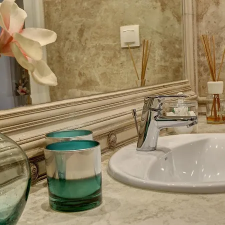 Luxury Center In Grand Karavel شقة *