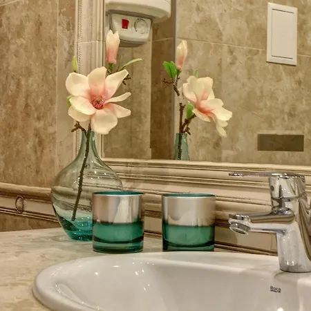 Luxury Center In Grand Karavel Апартаменты