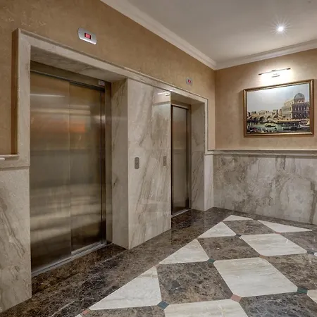 Luxury Center In Grand Karavel Apartamento Varna