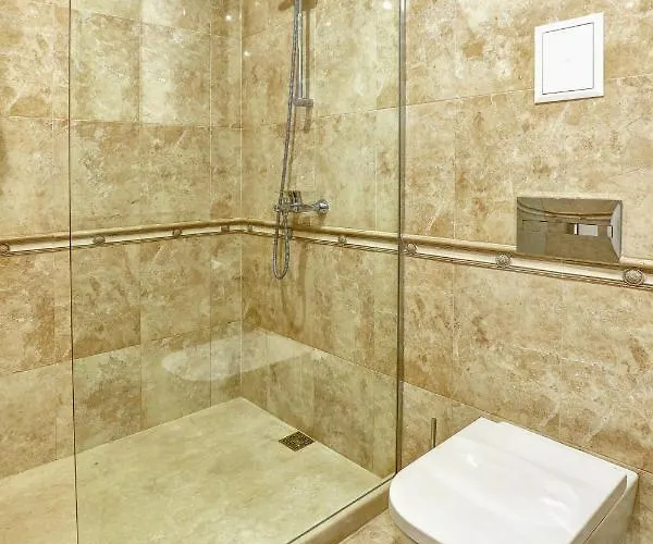 דירה Luxury Center In Grand Karavel וארנה