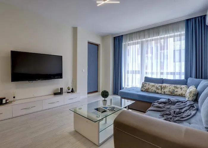 Luxury Center In Grand Karavel